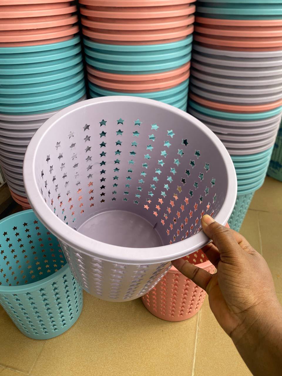 Star dusbin basket