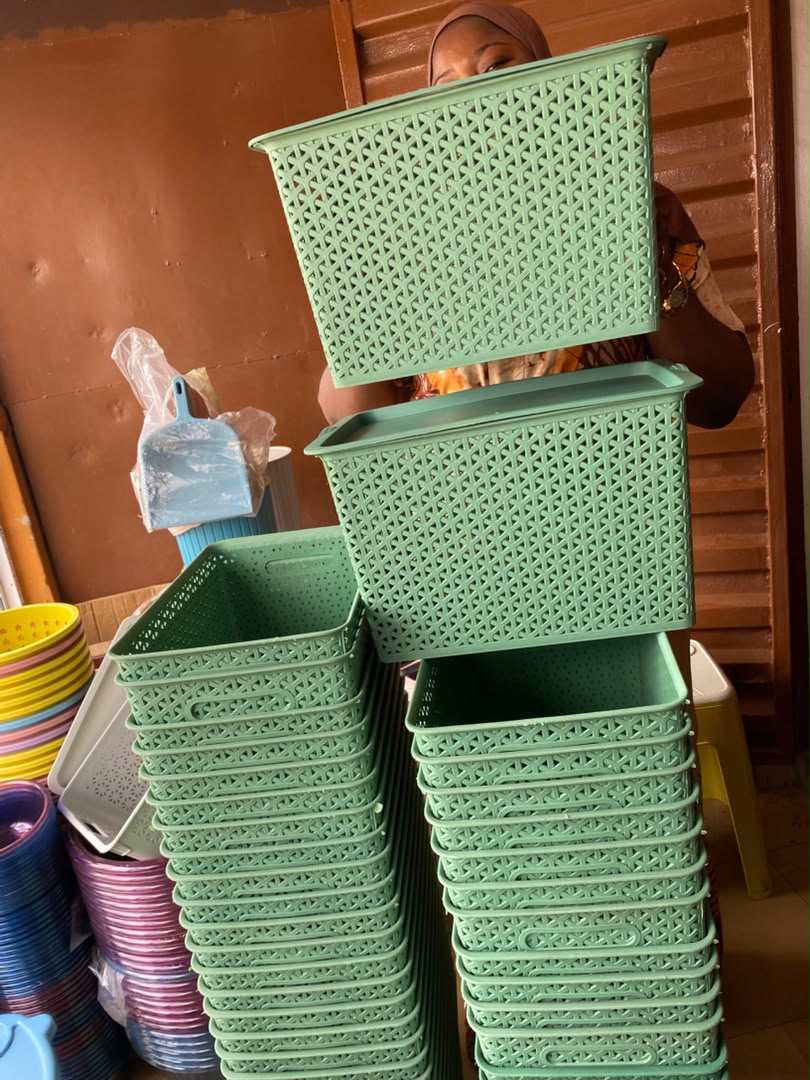 Big size storage basket