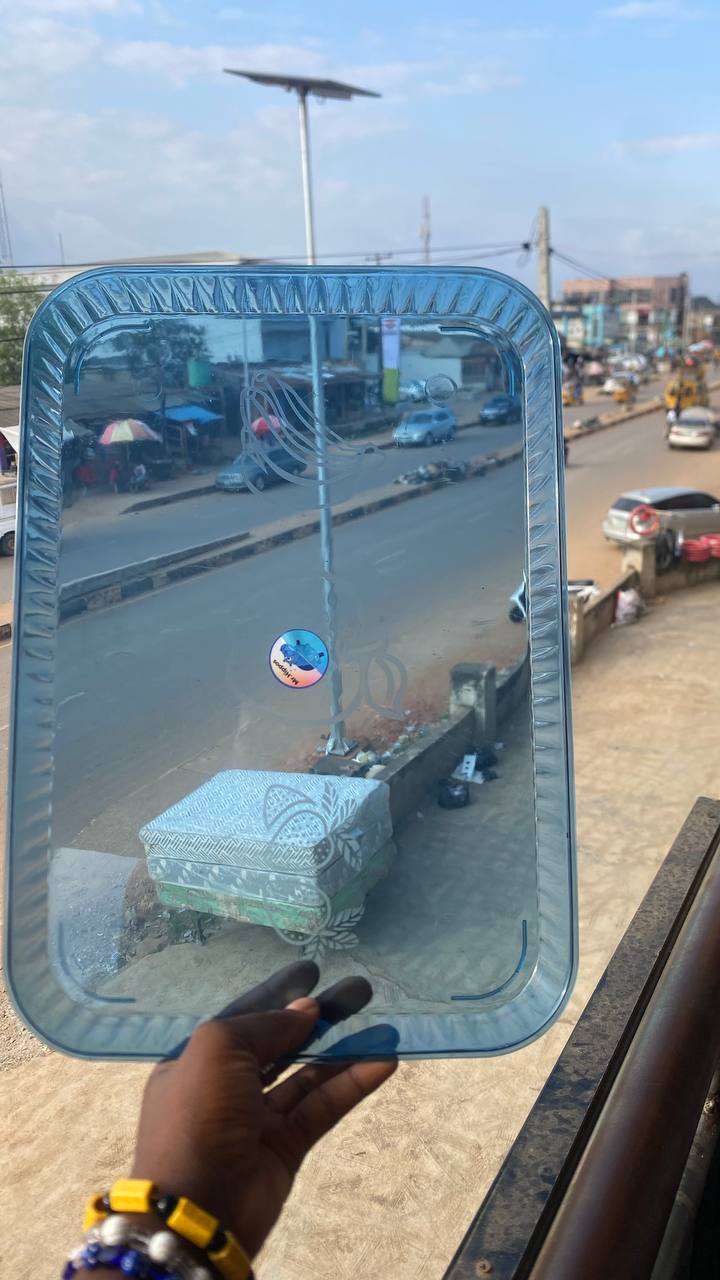 Acrylic tray